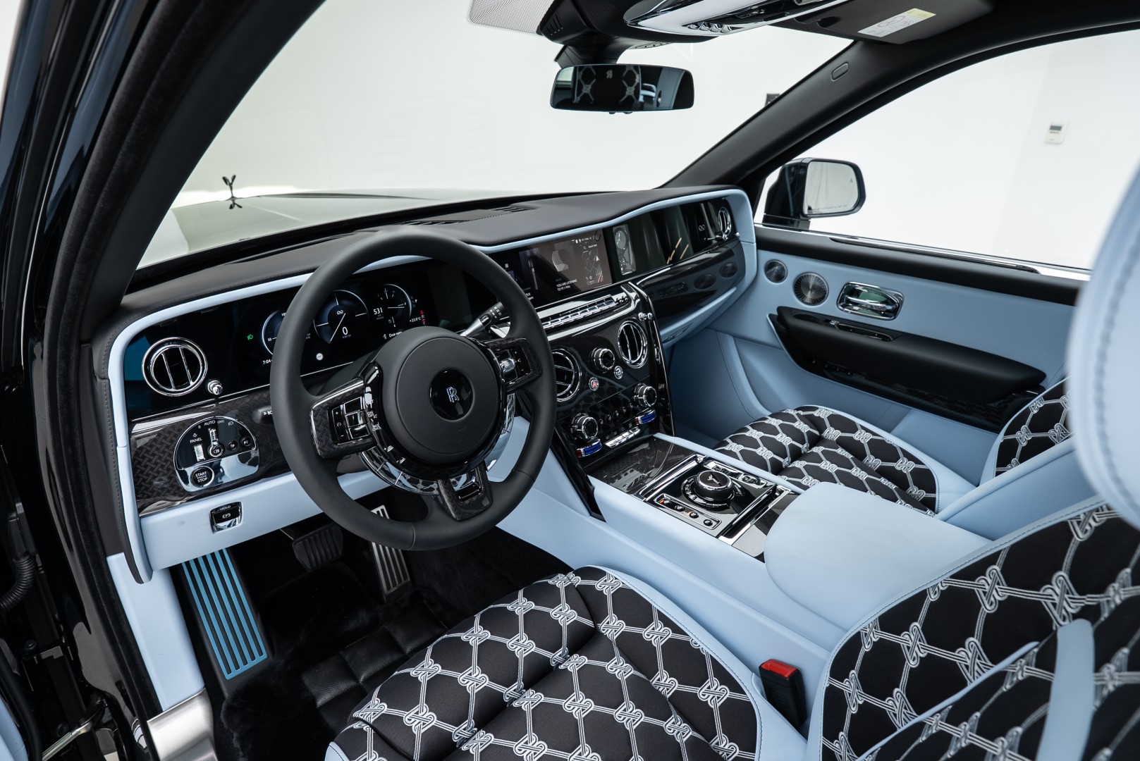 2026 ROLLS ROYCE CULLINAN | BALCK BADGE | GCC | MAIN DEALER WARRANTY SERVICE